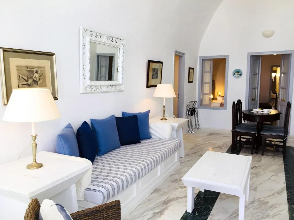 Lobby, Aigialos Luxury Traditional Settlement, Santorini