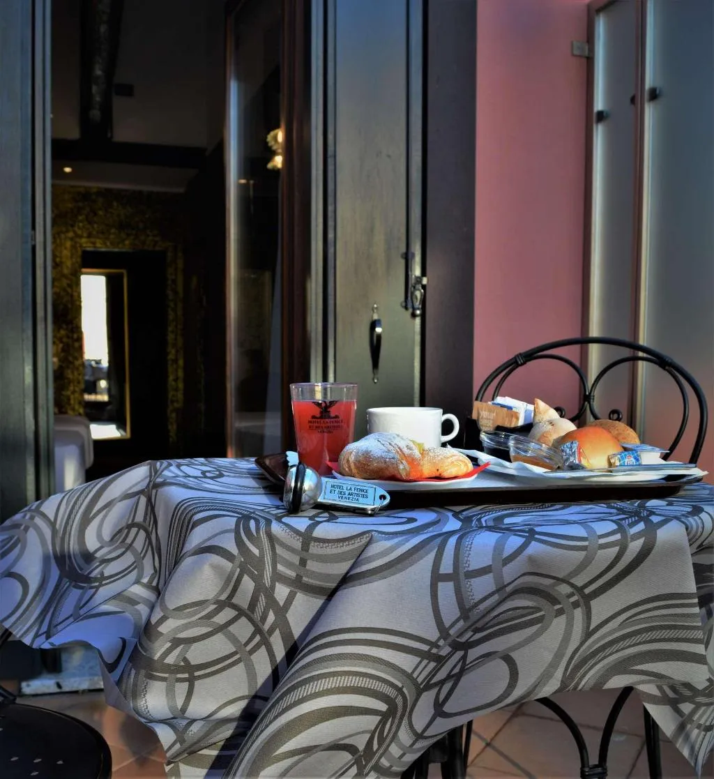 Restaurant, La Fenice et des Artistes, Venice