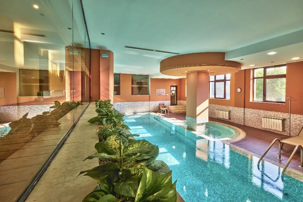 Pool, Yantra Grand Hotel -Sharlopov Hotels, Varna