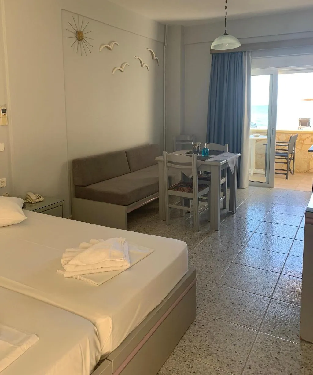 Room, Ermis Suites, Crete