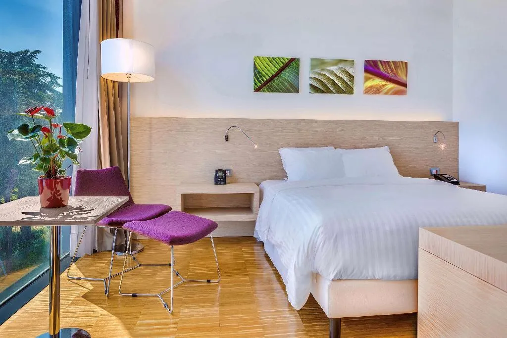 SUITE KING SIZE BED Room, Hilton Garden Inn Venice Mestre San Giuliano, Venice