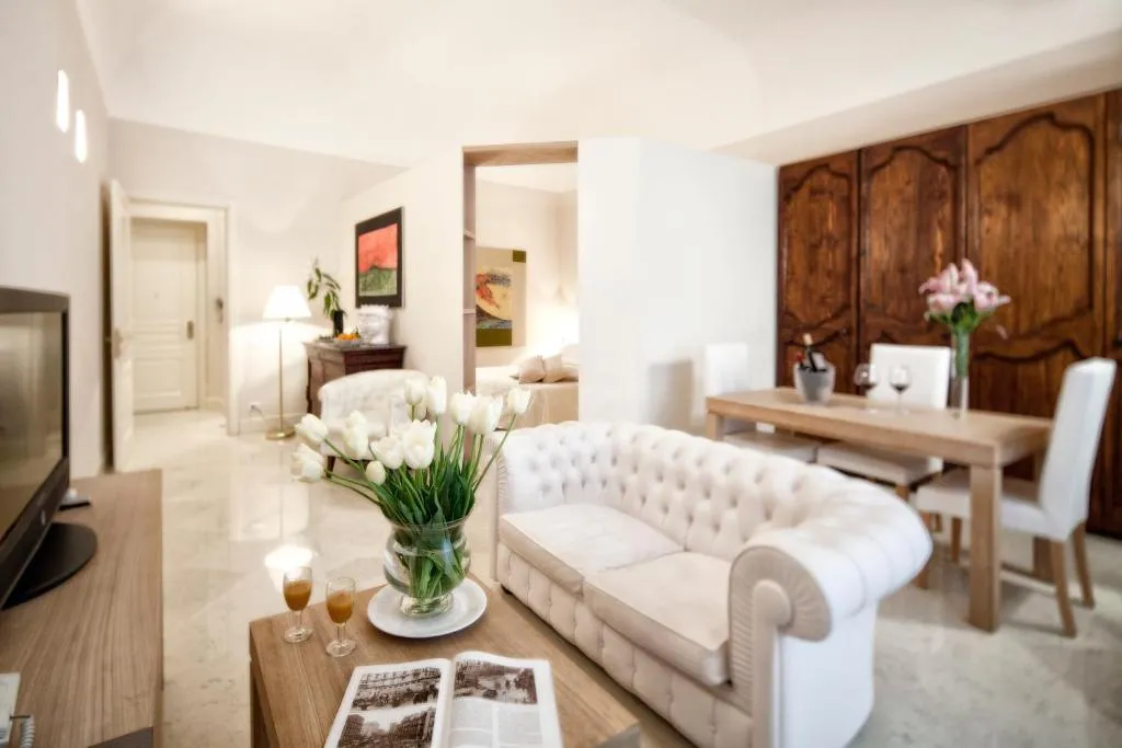 SUITE STANDARD Room, Palazzo Brunaccini, Palermo