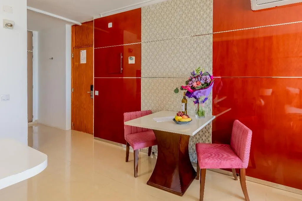 JUNIOR SUITE DELUXE Room, Monicca Collection Suites & Residences, Algarve