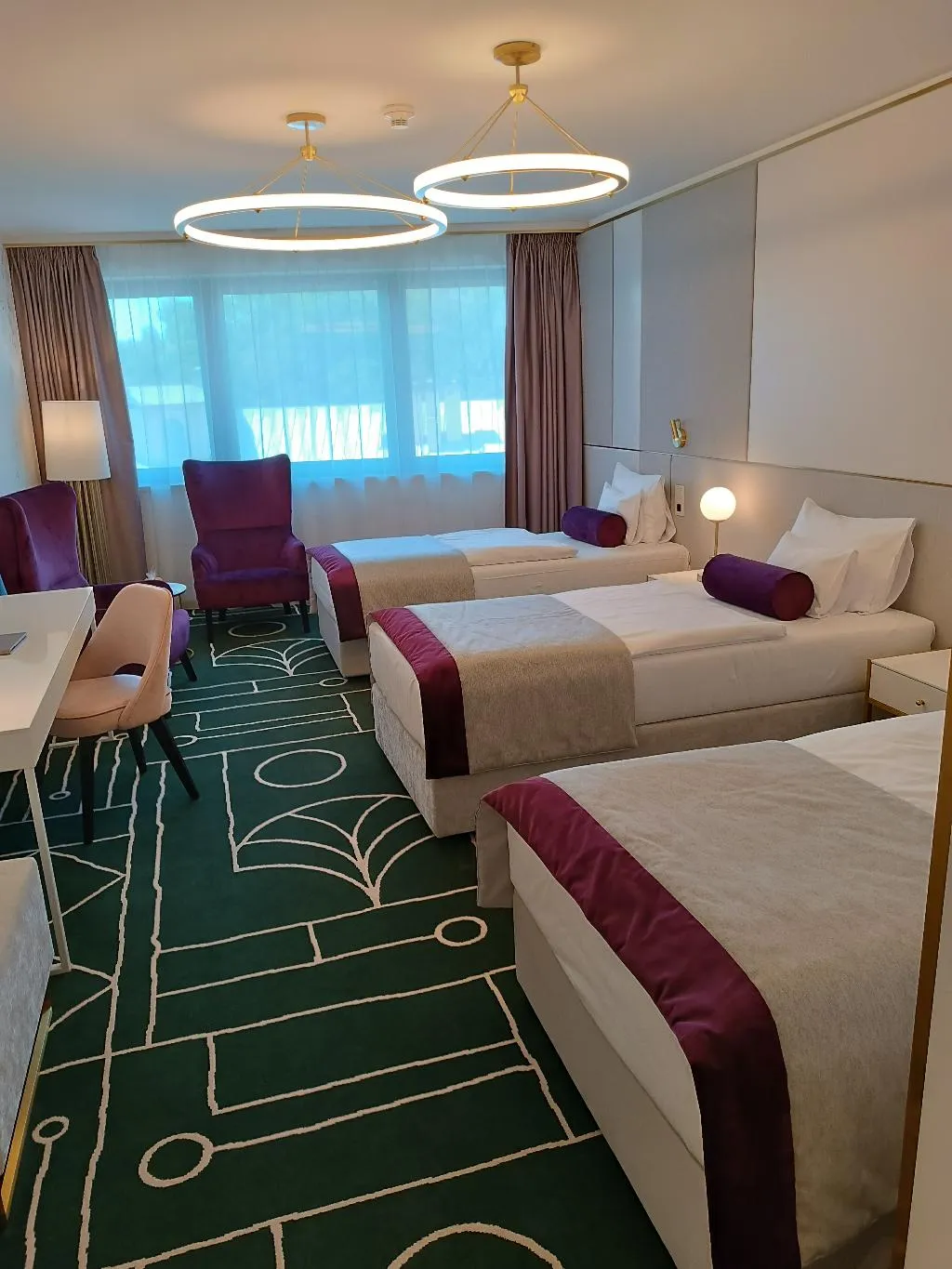 FAMILY ROOM DELUXE Room, Ferreus Modern Art Deco, Krakow
