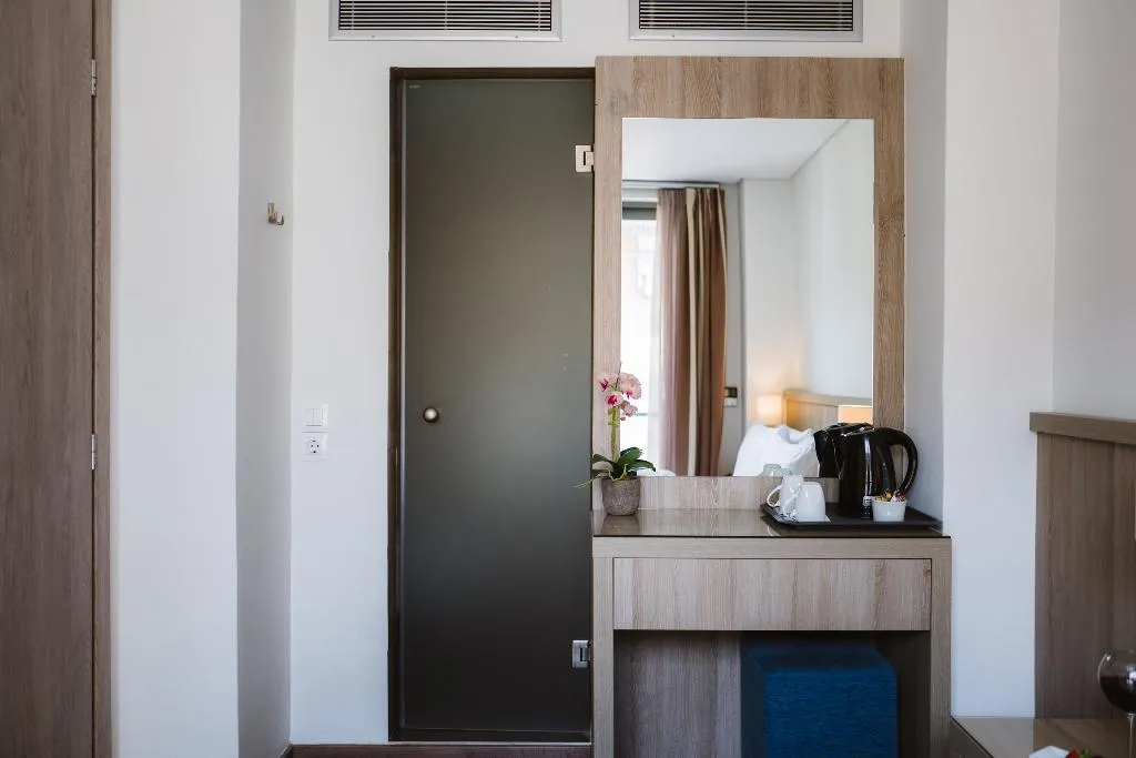 DOUBLE ECONOMY Room, Piraeus Port Hotel, Athens
