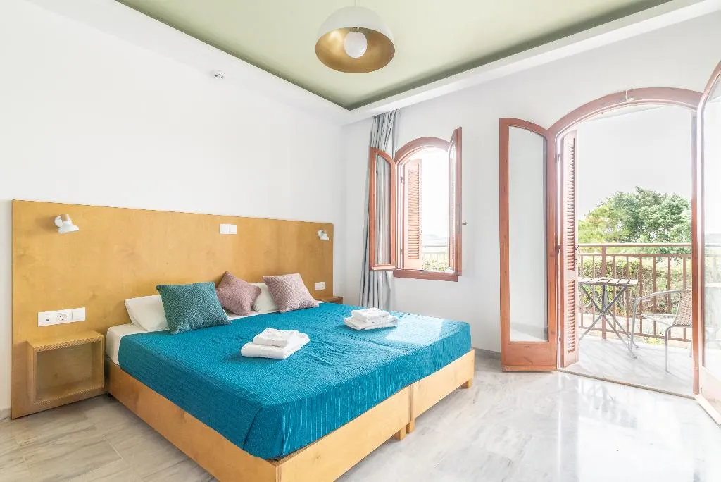 DOUBLE TWO BEDS Room, Prince Of Lillies, Crete