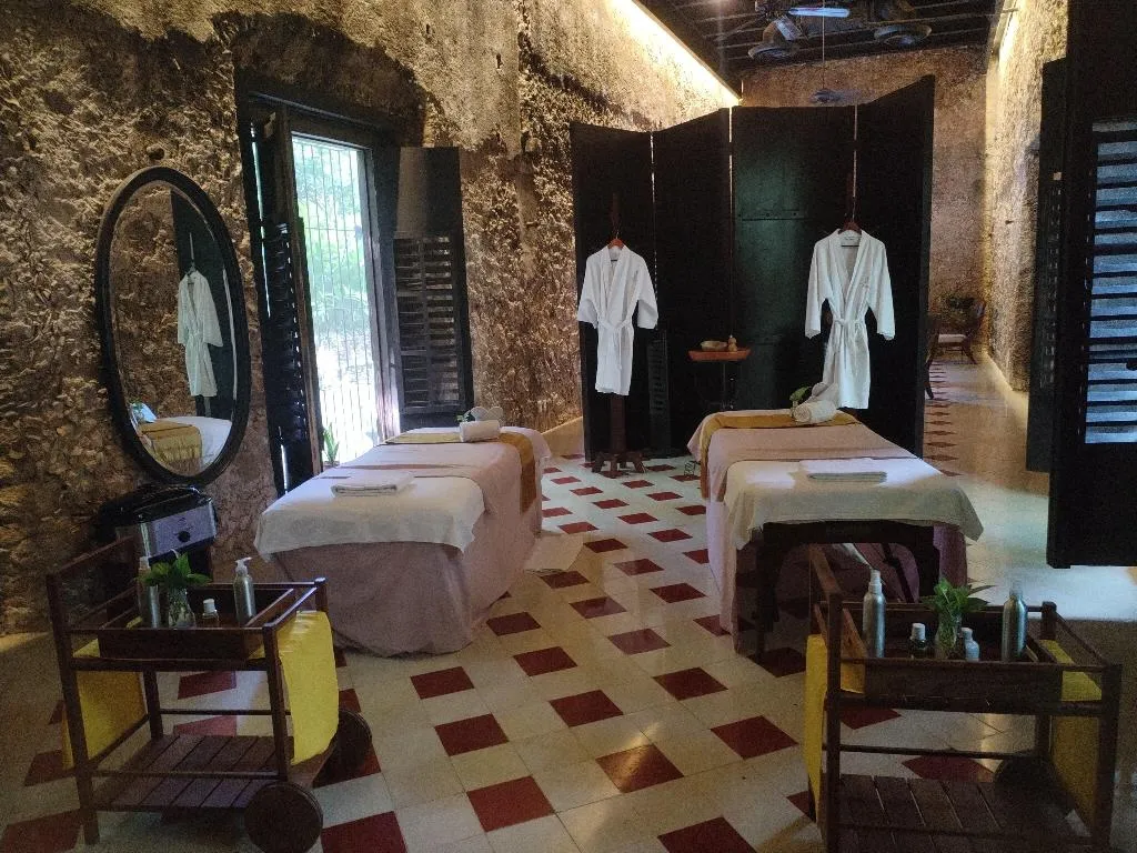 Sports and Entertainment, Hacienda Uayamon, Cancun Area