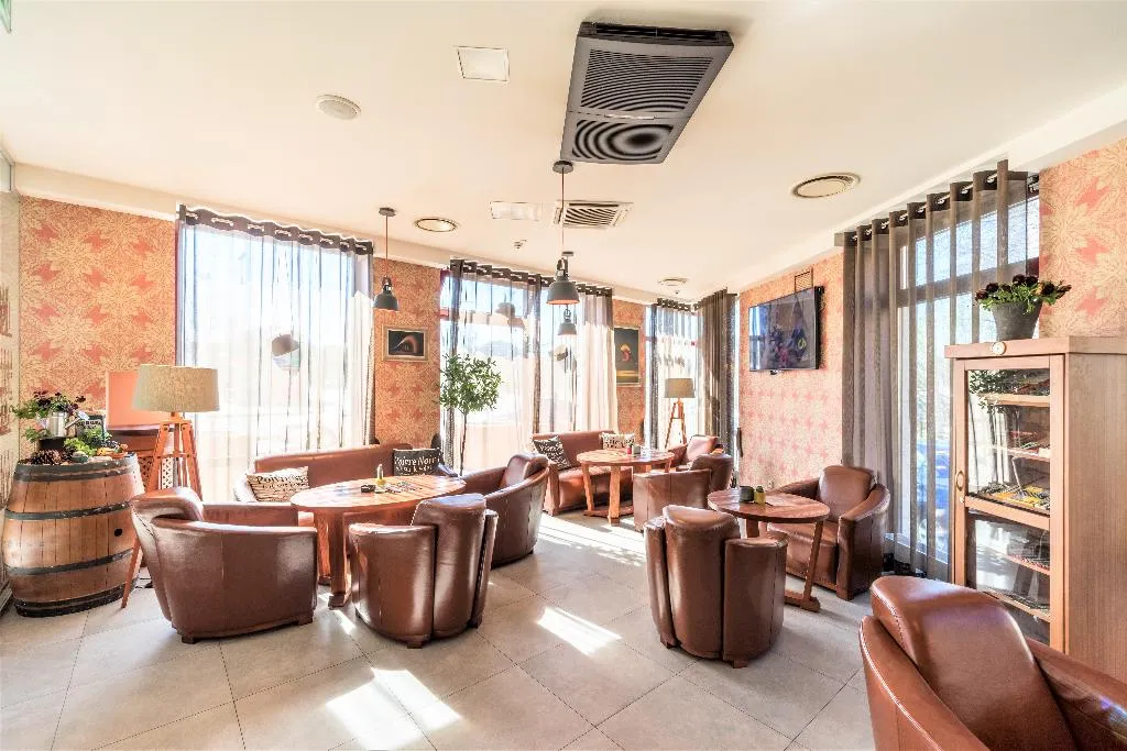 Restaurant, Wellton Riga Hotel & Spa, Riga