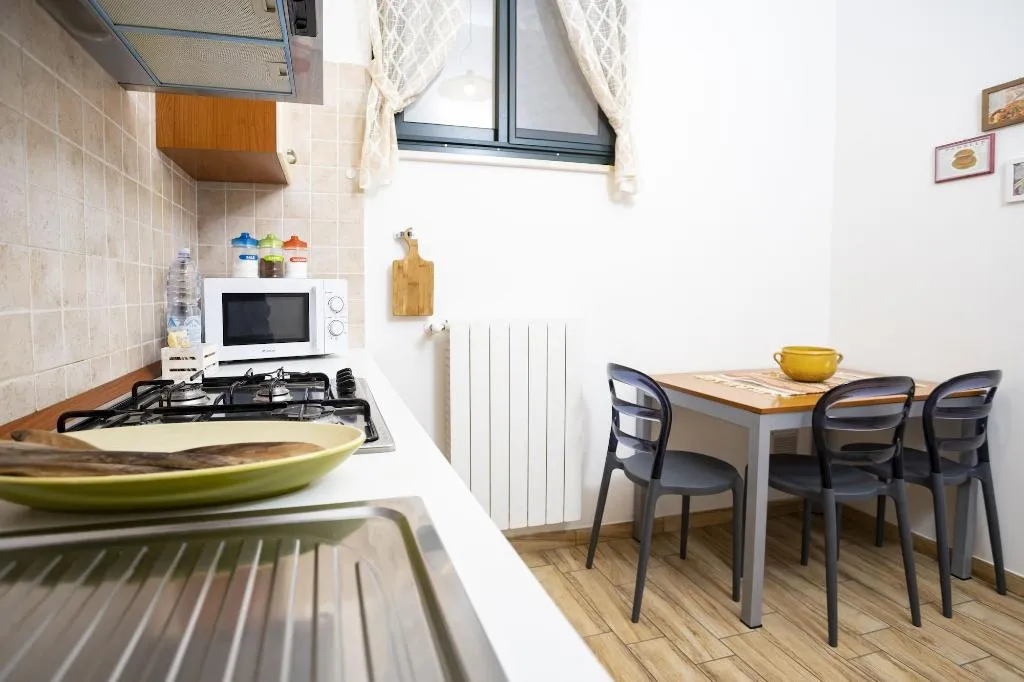 Room, Trapani Home, Palermo