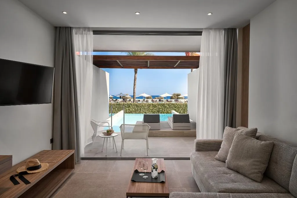 JUNIOR SUITE SEA VIEW WITH PRIVATE POOL Room, Gennadi Grand Resort, Rhodes