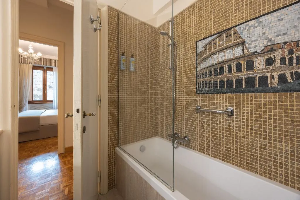 DOUBLE DELUXE Room, Forum, Rome