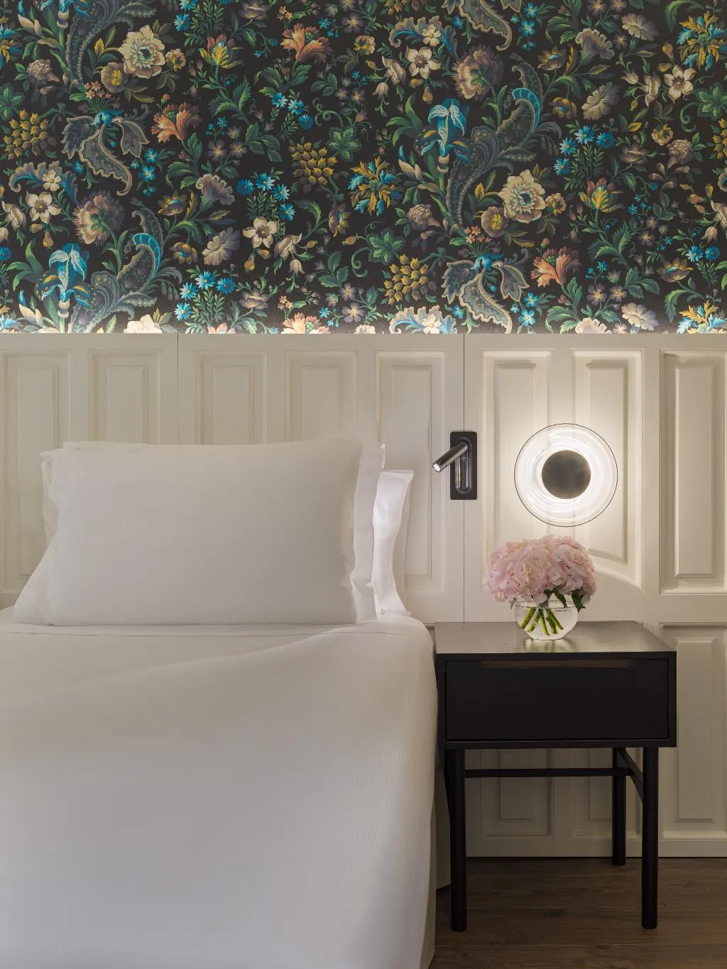 DOUBLE SINGLE USE DELUXE Room, H10 Casanova, Barcelona