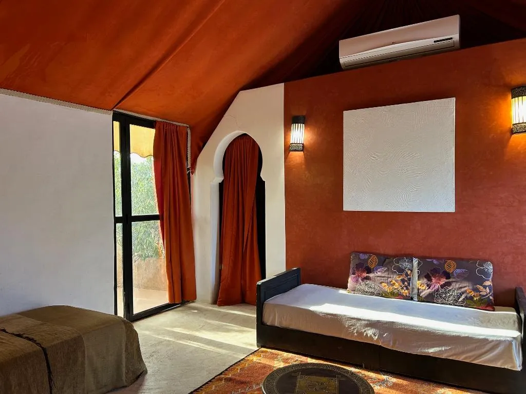 QUADRUPLE DELUXE ONE BED Room, Les Jardins d'issil, Marrakech