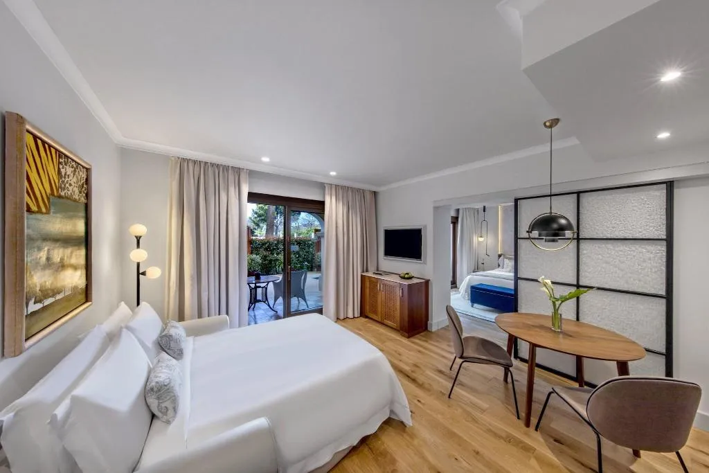 Room, The St. Regis Mardavall Resort, Majorca