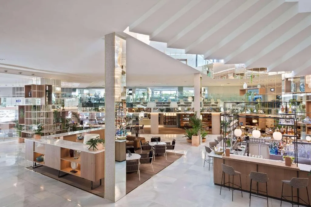 Restaurant, Melia Palma Marina, Majorca