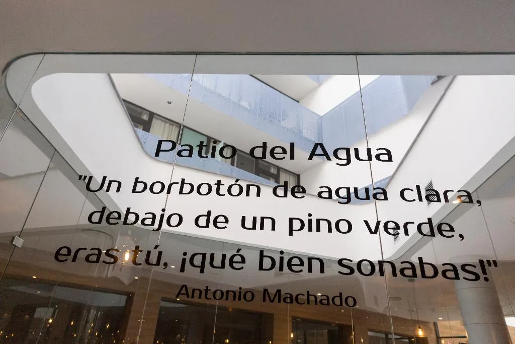 Lobby, Macia Sevilla Kubb, Seville