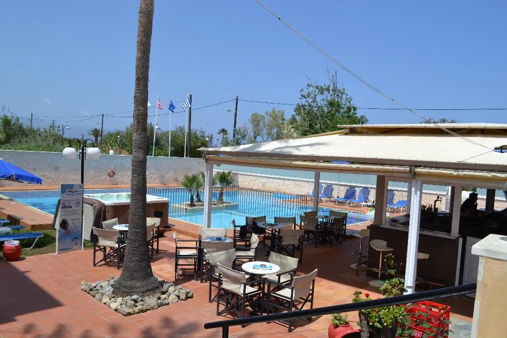 Bar, Sunny Suites, Crete