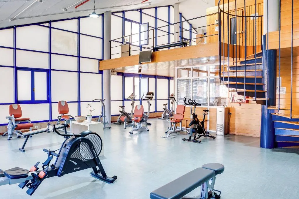 Sports and Entertainment, Yaramar, Costa Del Sol