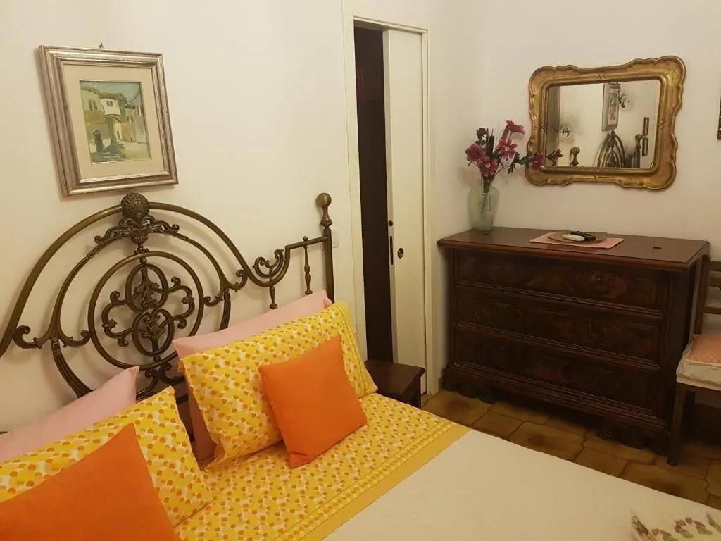 Room, B B Guest House Il Porto Vecchio, Cagliari