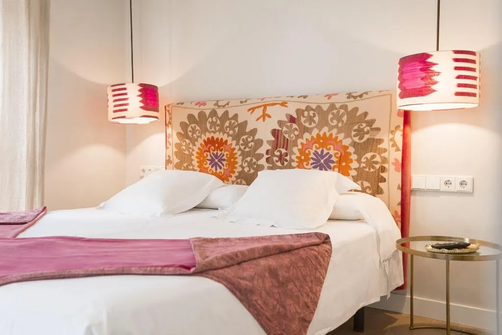 Room, The Corner House, Seville
