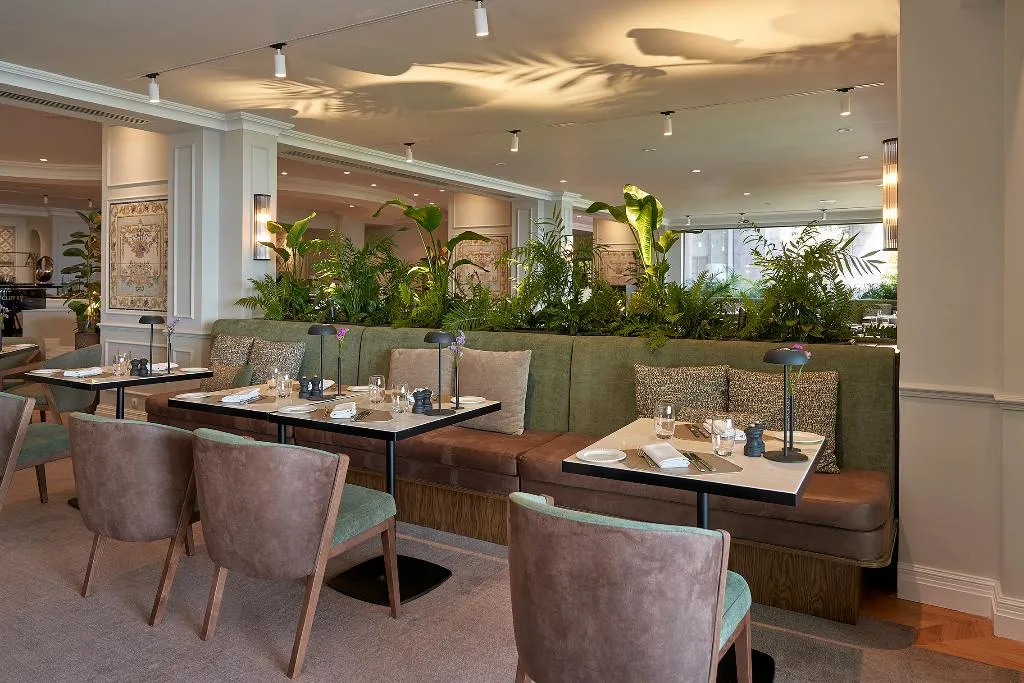 Restaurant, The Cliff Bay Resort, Madeira