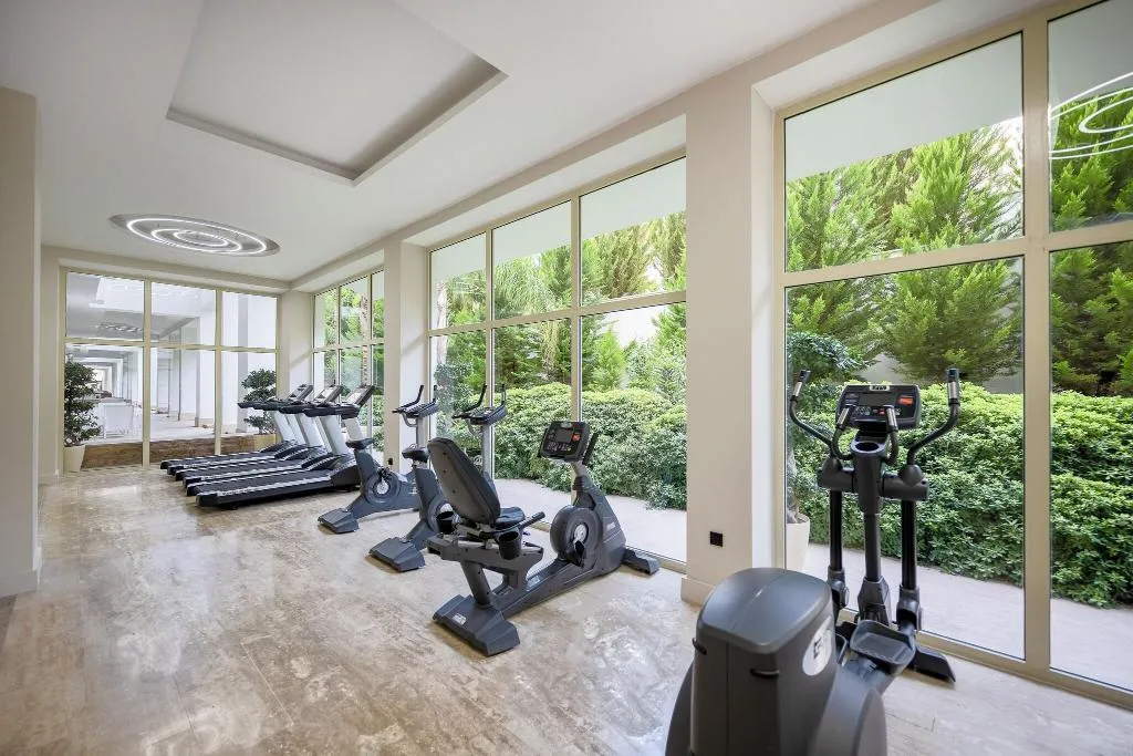 Sports and Entertainment, Side Premium, Antalya
