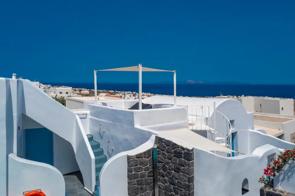 SUITE WITH JACUZZI Room, Sole D'Oro Luxury Suites, Santorini