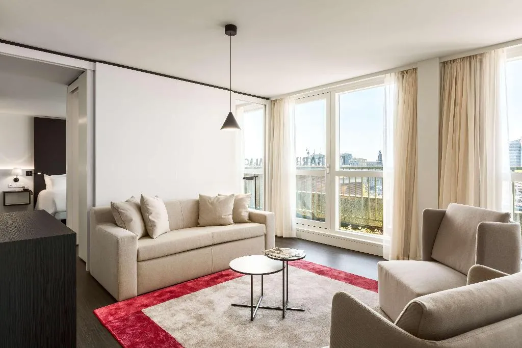 Room, NH Collection Amsterdam Barbizon Palace, Amsterdam