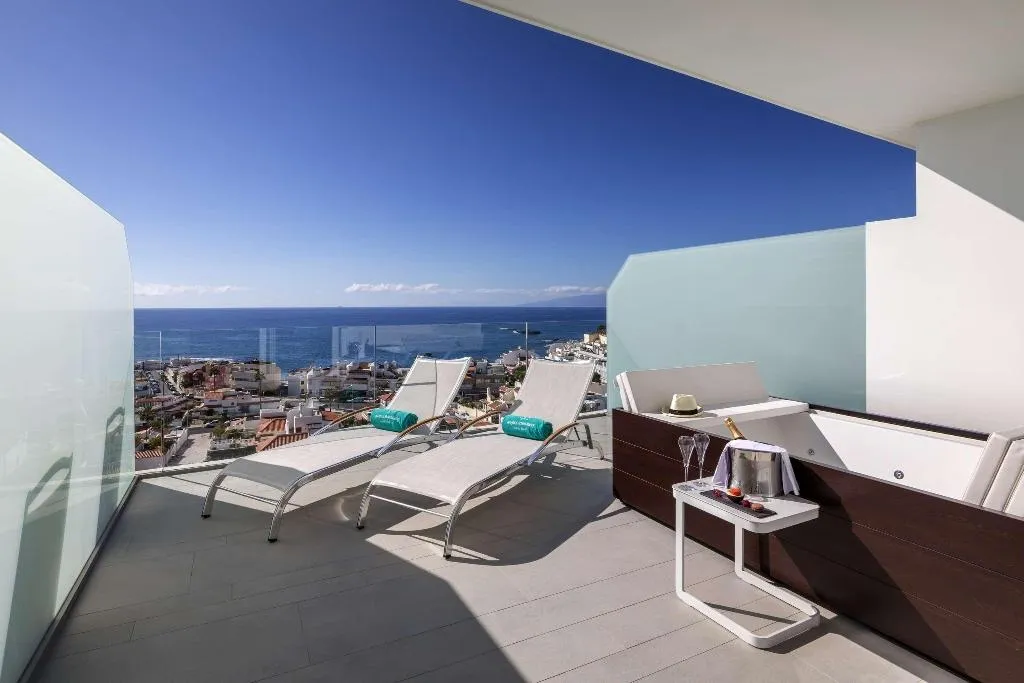 JUNIOR SUITE OCEAN FRONT Room, Royal Hideaway Corales Beach - Adults only, Tenerife