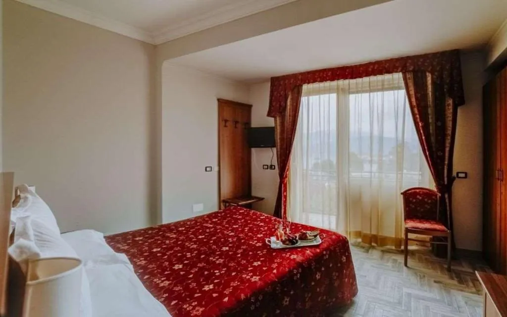 Room, Flora Hotel, Milan