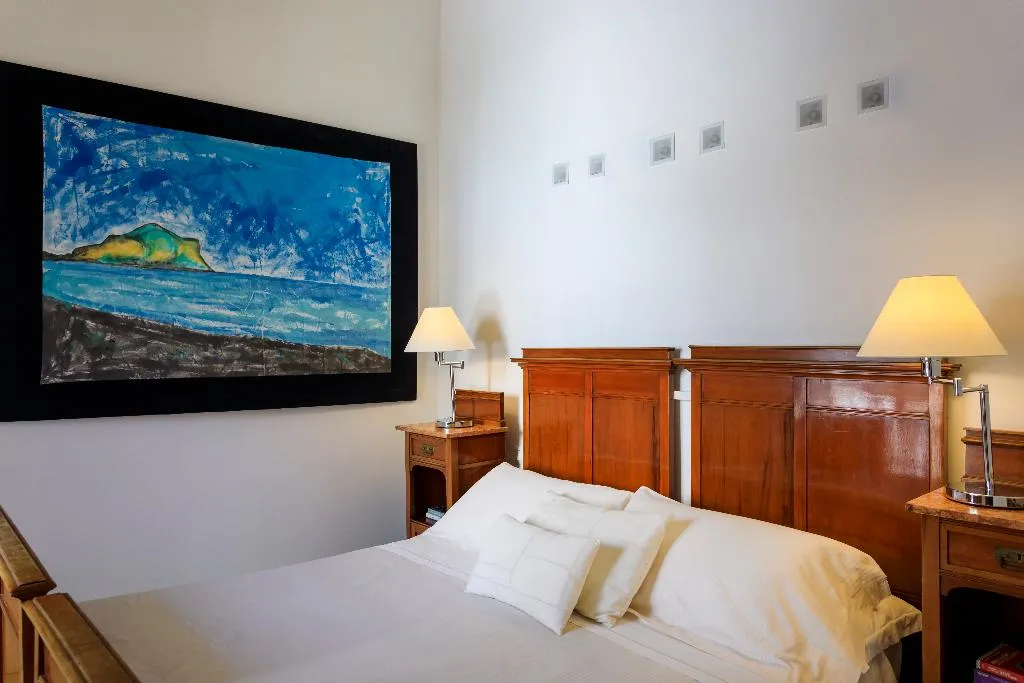 DOUBLE BASIC Room, Palazzo Brunaccini, Palermo