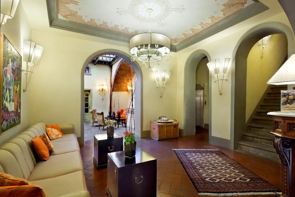 Lobby, Palazzo Mannaioni Toscana, Florence