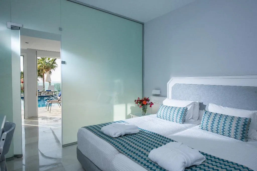 SINGLE GARDEN VIEW Room, Rethymno Mare & Water Park, Crete