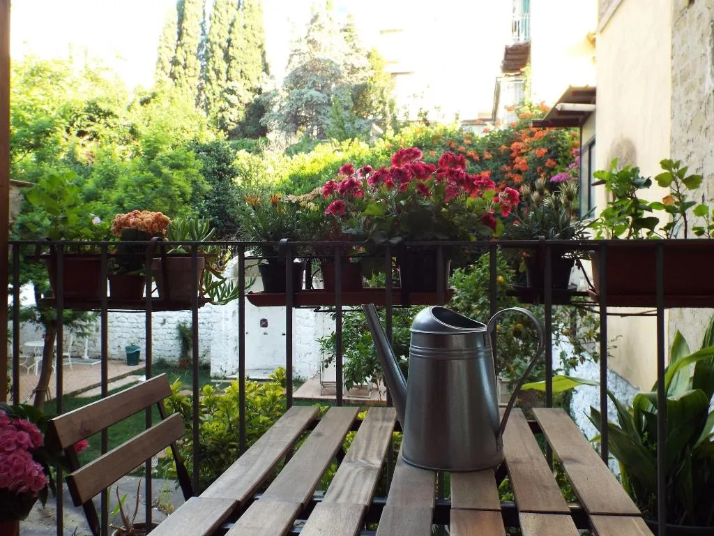 Terrace, B&B In giro per Napoli, Naples