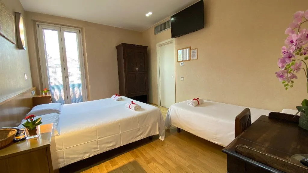 TRIPLE CLASSIC Room, Eurohotel, Milan