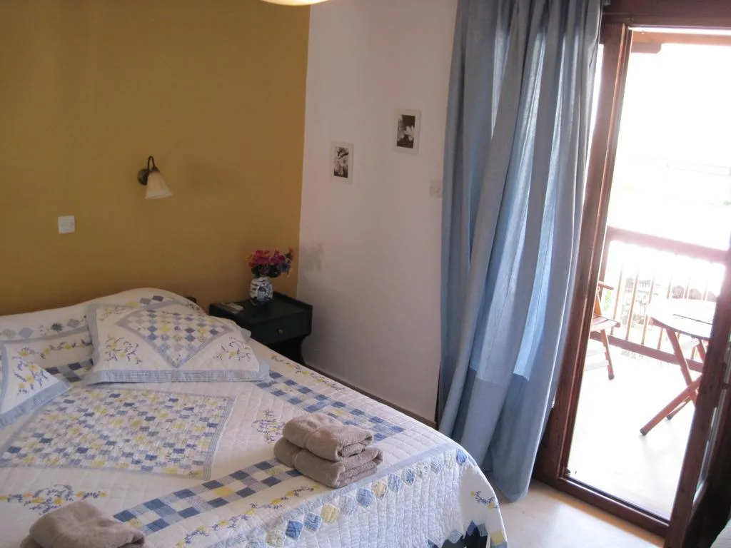 TRIPLE STANDARD Room, Mouria, Skiathos