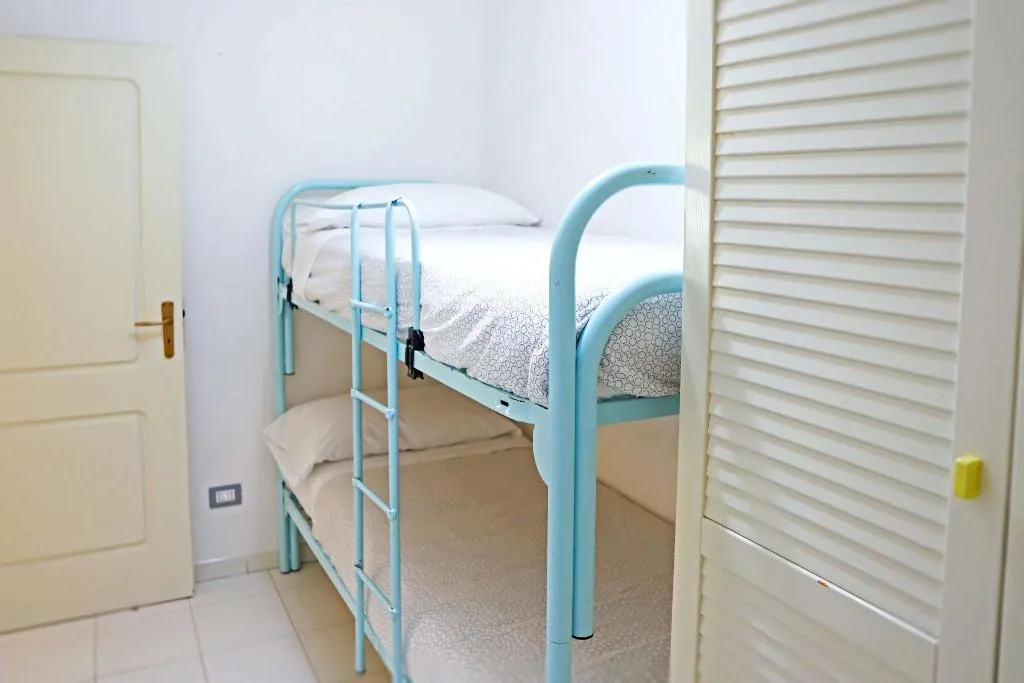 VILLA WITH PRIVATE POOL Room, Portorosa Residence, Catania