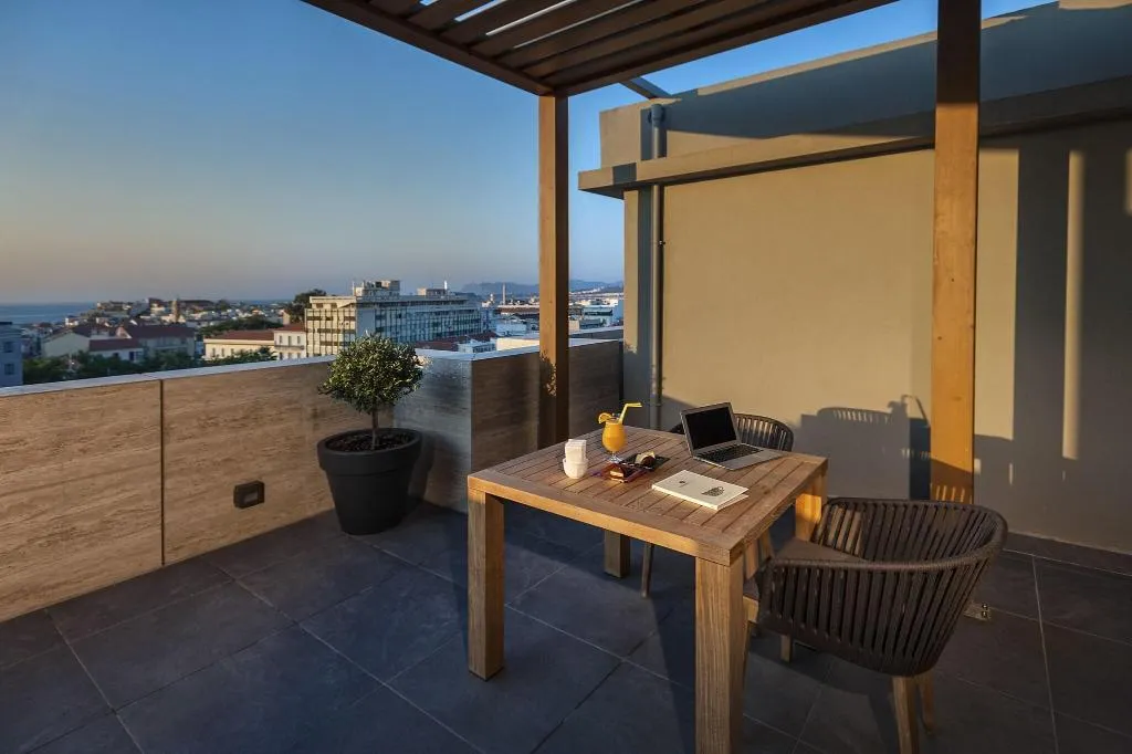 SUITE KING SIZE BED Room, Samaria, Crete