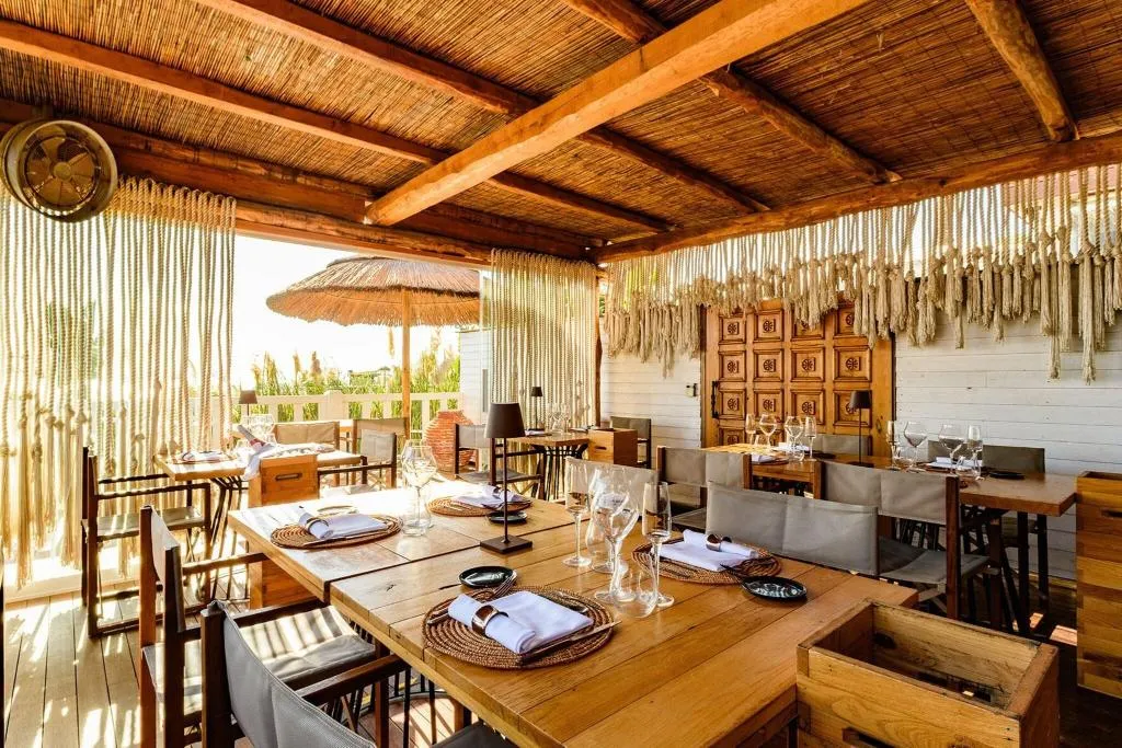 Restaurant, Cumeja Beach Club & Hotel, Naples