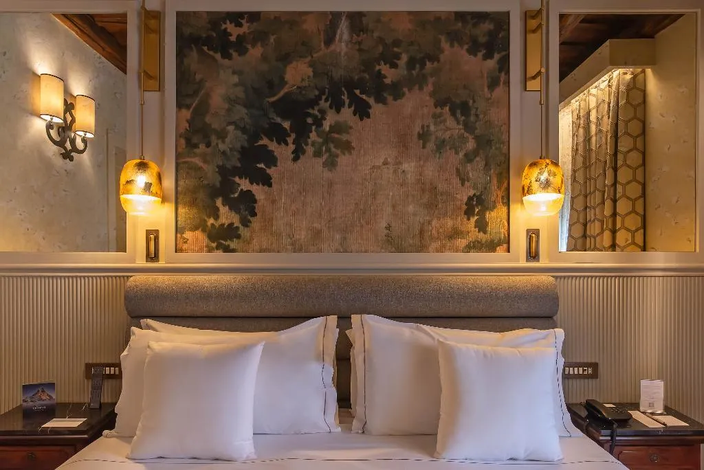 SUITE PREMIER Room, Donna Camilla Savelli - VRetreats, Rome
