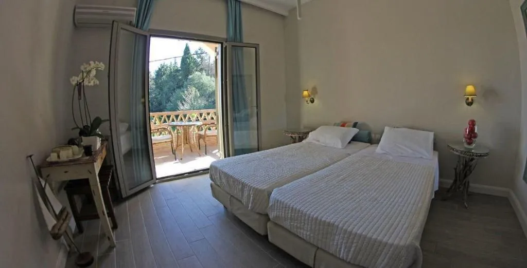 Room, Eleas Gi, Zante