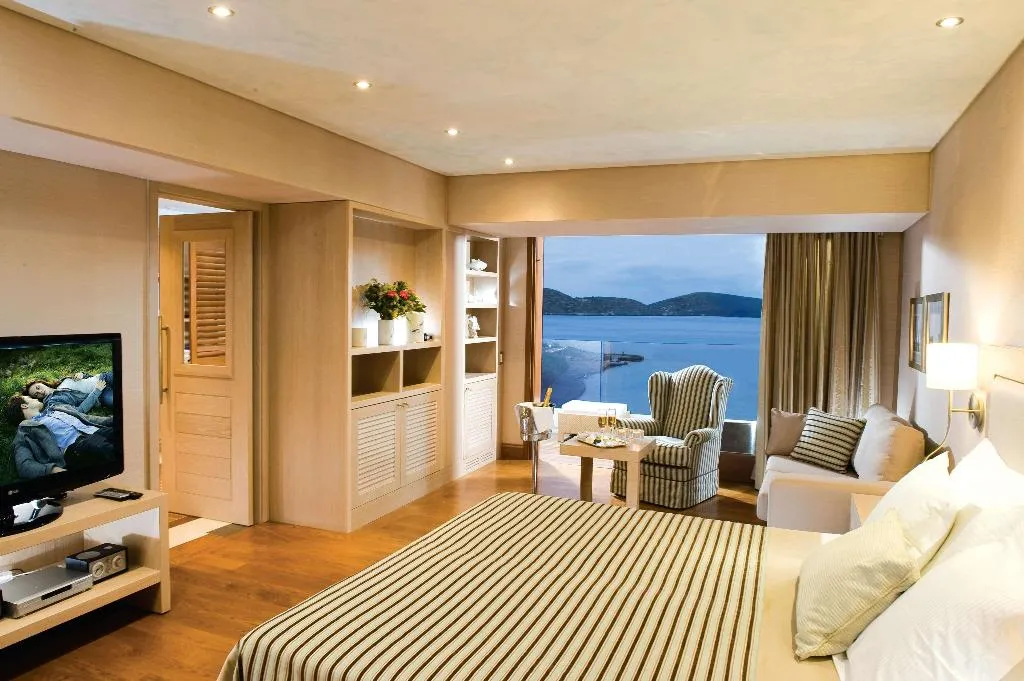 SUITE DELUXE SEA VIEW Room, Elounda Bay Palace, Crete