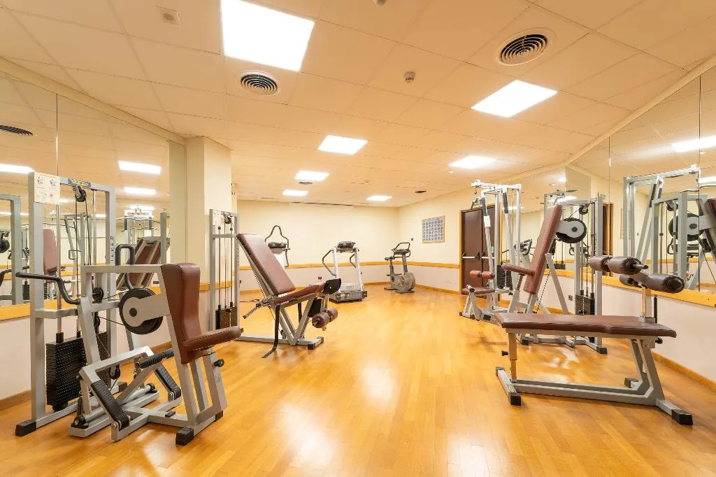 Sports and Entertainment, Hotel Raffaello, Milan