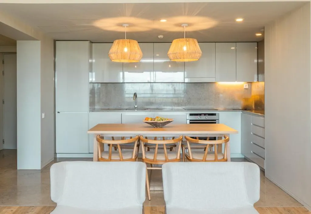 APARTMENT PREMIUM TWO BEDROOMS Room, The Pearl Troia, Lisbon