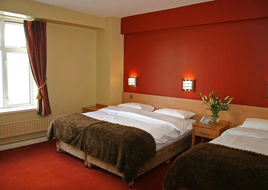 TRIPLE STANDARD Room, Harding, Dublin