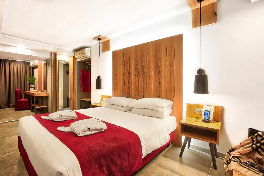 JUNIOR SUITE CITY VIEW Room, Capsis Astoria Heraklion, Crete