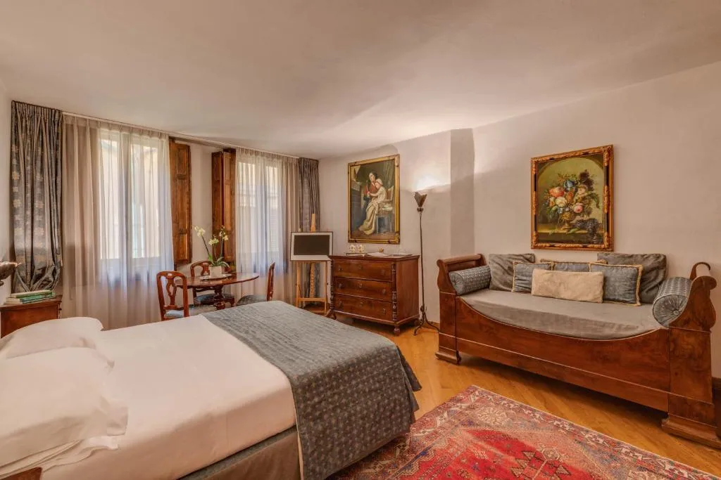 DOUBLE SUPERIOR Room, In Piazza della Signoria - Residenza d'Epoca, Florence