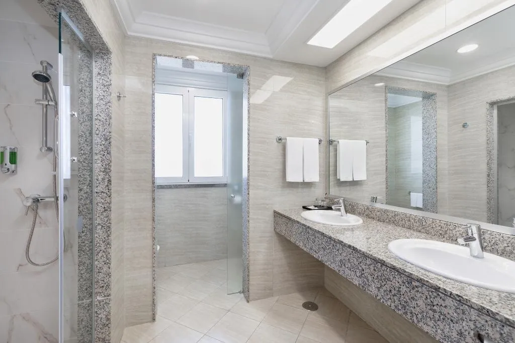 JUNIOR SUITE STANDARD Room, Hotel Riu Madeira - All Inclusive, Madeira