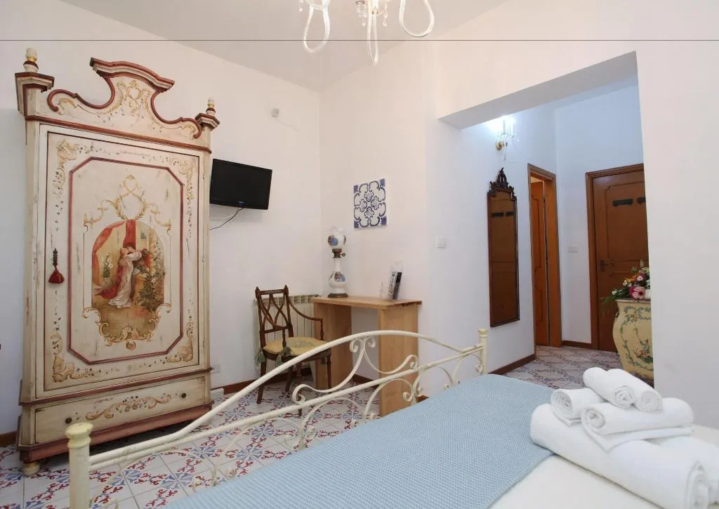Room, B&B Villa Maiolica, Catania