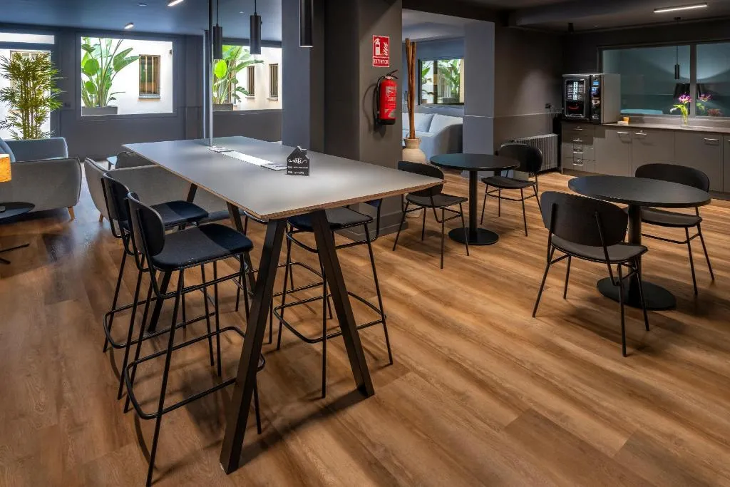 Restaurant, Hostal Opera Ramblas, Barcelona